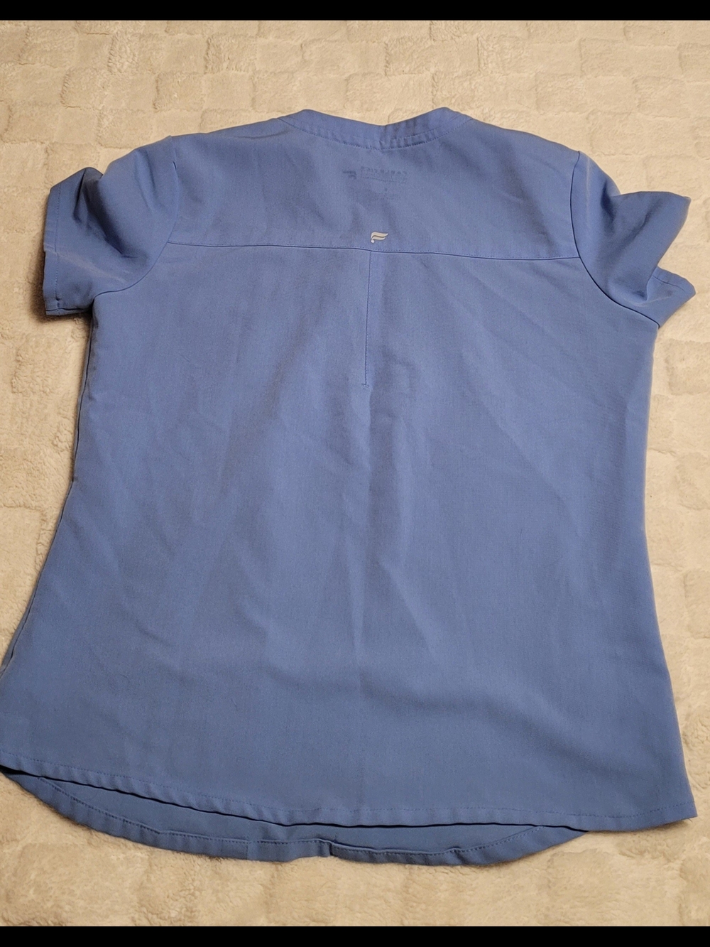 Light Blue Scrub Set - Fabletics - Picture 3 of 7